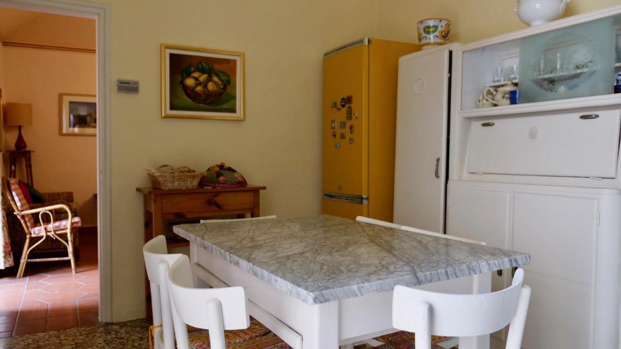 La Casa Di Giulia: Una Pausa In Collina Fubine Bagian luar foto
