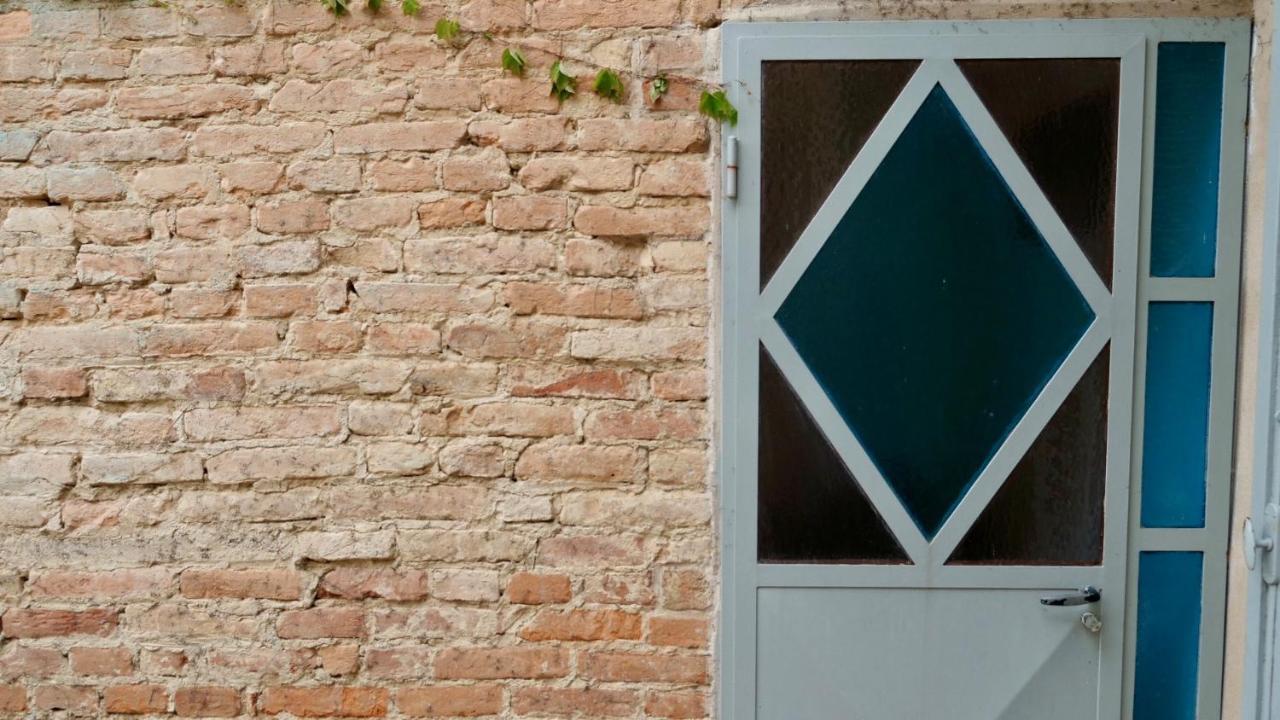 La Casa Di Giulia: Una Pausa In Collina Fubine Bagian luar foto